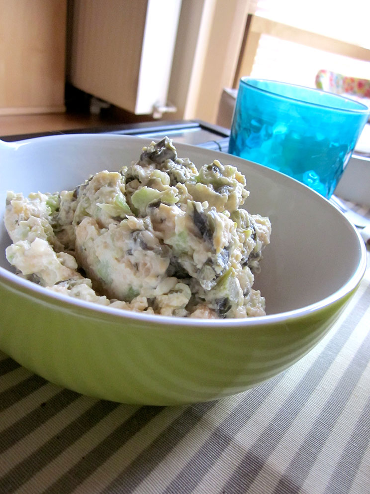 Ensaladilla garbanzo y algas