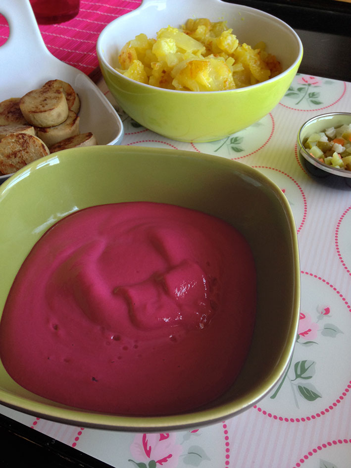 Crema fria de remolacha con patatas